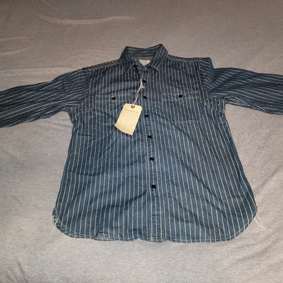 Large Denim tailored railroad button down - Picture 3 of 6